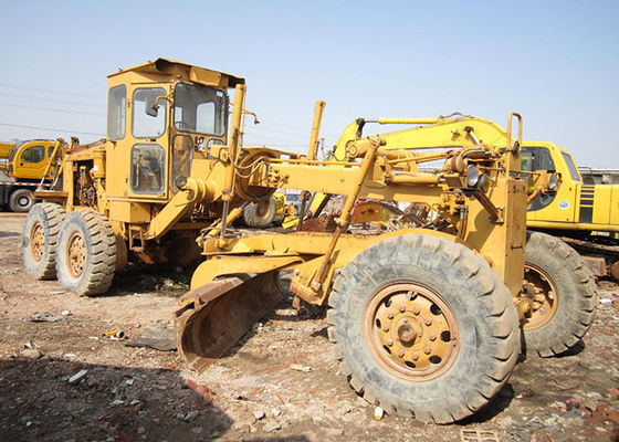 Komatsu GD605 Used Motor Graders 14677kg Weight With Good Working Condition