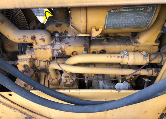 12737kg Weight Second Hand Bulldozer , Crawler Old  Bulldozer Cat D4E